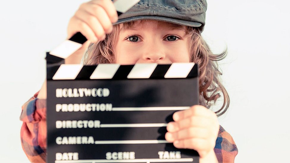 ナレーション 映像翻訳 通訳 外国人モデル事務所 外国人エキストラ　外国人モデル男性白人　外国人モデル女性白人　外国人モデル男性黒人　外国人モデル女性黒人　外国人モデル子供　外国人モデルキッズ　ハーフモデル　 外国人ダンサー 外国人モデル東京　字幕翻訳 ダビング 文字起こし テープ起こし 翻訳　音声データチェック 英語 フランス語 マレー語 タイ語 タガログ語 アラビア語 スワヒリ語 インドネシア語 ベトナム語 ミャンマー語