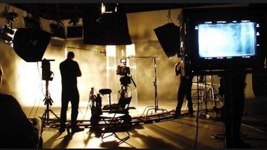 ナレーション 映像翻訳 通訳 外国人モデル事務所 外国人エキストラ　外国人モデル男性白人　外国人モデル女性白人　外国人モデル男性黒人　外国人モデル女性黒人　外国人モデル子供　外国人モデルキッズ　ハーフモデル　 外国人ダンサー 外国人モデル東京　字幕翻訳 ダビング 文字起こし テープ起こし 翻訳　音声データチェック 英語 フランス語 マレー語 タイ語 タガログ語 アラビア語 スワヒリ語 インドネシア語 ベトナム語 ミャンマー語